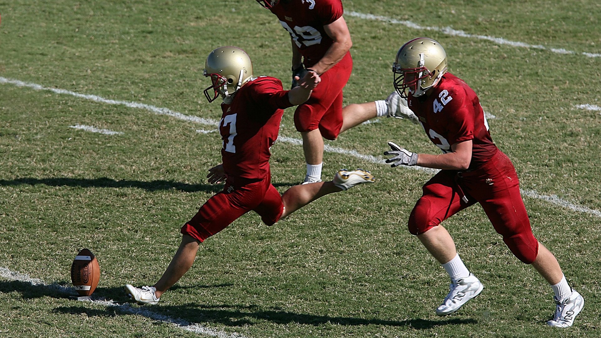 开云体育-诸神的黄昏与绝对精神,一场羽毛球赛如何成为存在主义的胜利